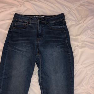 skinny jeans